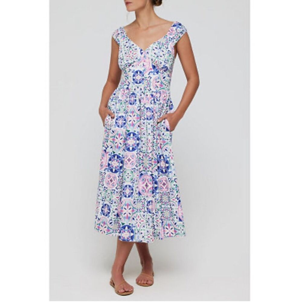 $260’Hermoza Valentina Floral sundress NWT MEDIUM